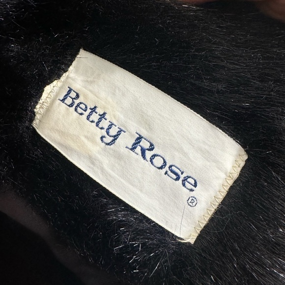 1960s Faux Fur Betty Rose Coat - Picture 8 of 9
